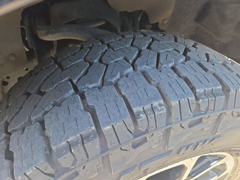 Used 2022 Ford Expedition XLT AWD/4WD image 11