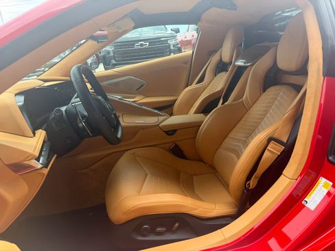 Used 2023 Chevrolet Corvette Stingray Premium Cpe w/ 3LT RWD image 13