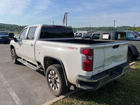 Used 2024 Chevrolet Silverado 2500 LT w/ All Star Edition AWD/4WD image 4