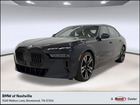 Used 2023 BMW 740i RWD image 1