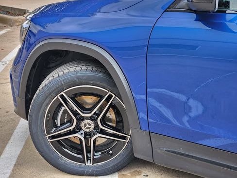 Used 2024 Mercedes-Benz GLB 250 GLB 250 image 6