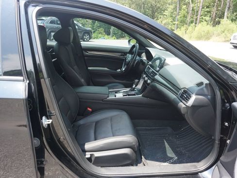 Used 2021 Honda Accord Sport image 14