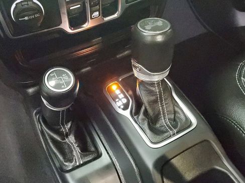 Used 2021 Jeep Wrangler Unlimited Sahara w/ Cold Weather Group image 26