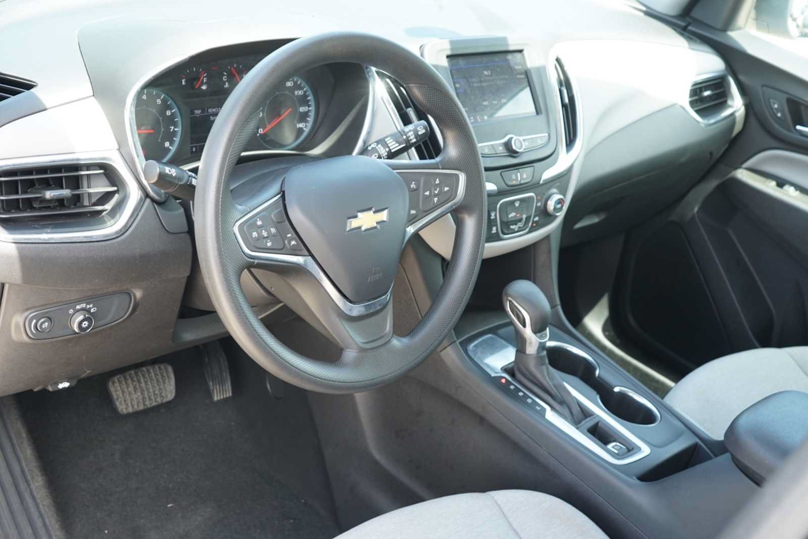 Used 2024 Chevrolet Equinox LS FWD image 8