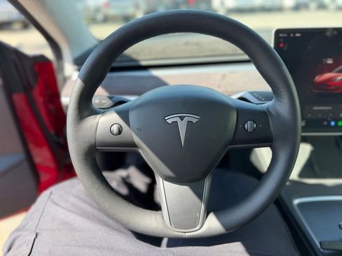 Used 2023 Tesla Model 3 Standard Range RWD image 6