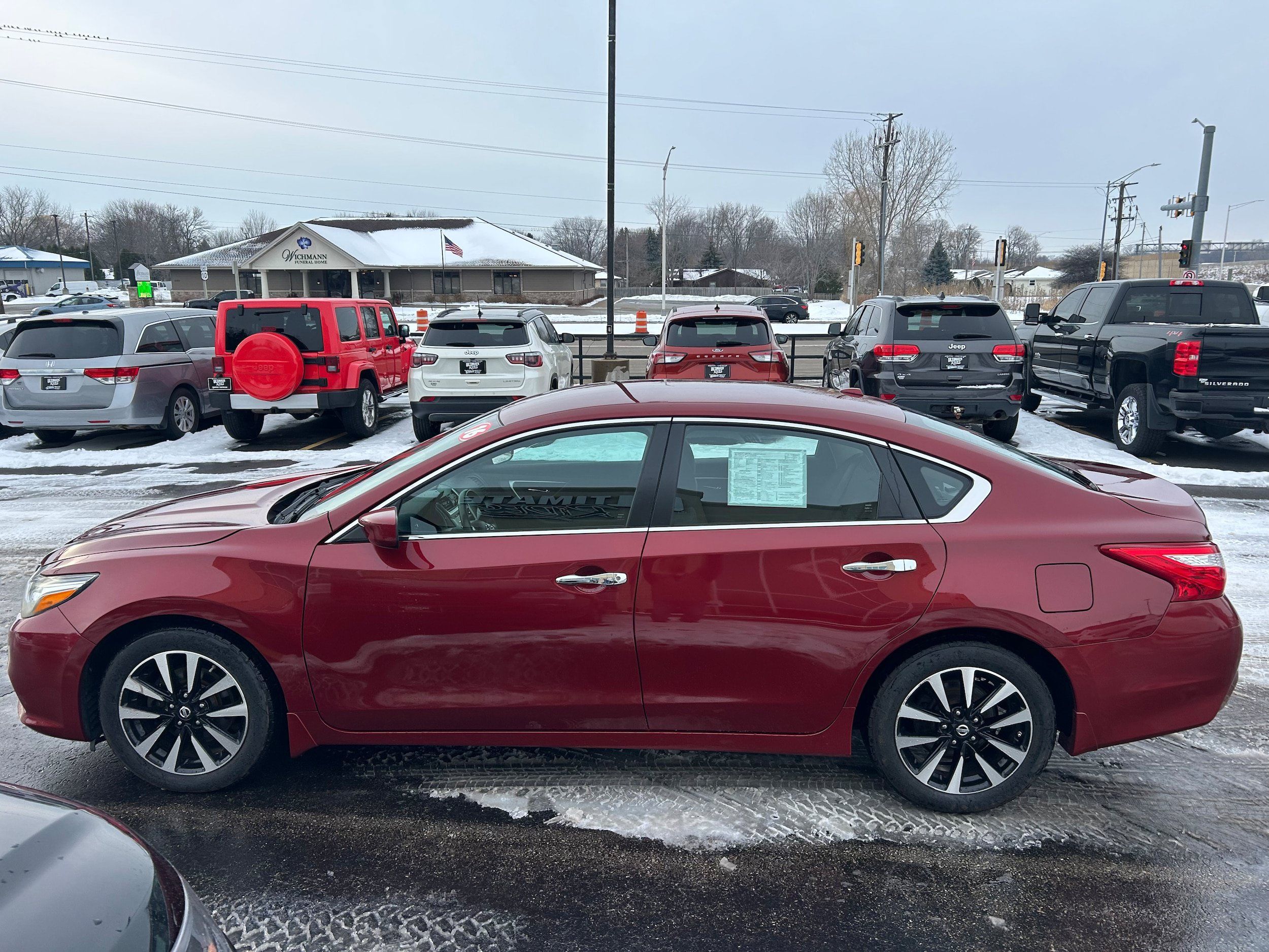 Used 2016 Nissan Altima 2.5 SV FWD image 3