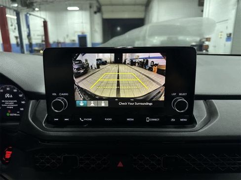 Used 2023 Honda Accord LX image 23