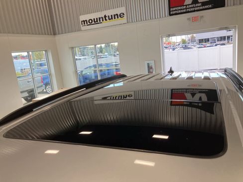 Used 2023 Ford Explorer ST w/ Equipment Group 401A image 11