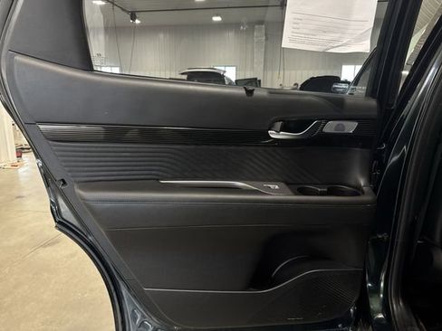 Used 2023 Hyundai Palisade Calligraphy w/ Winter Package AWD/4WD image 24