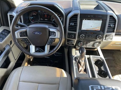 Used 2018 Ford F150 Lariat image 8