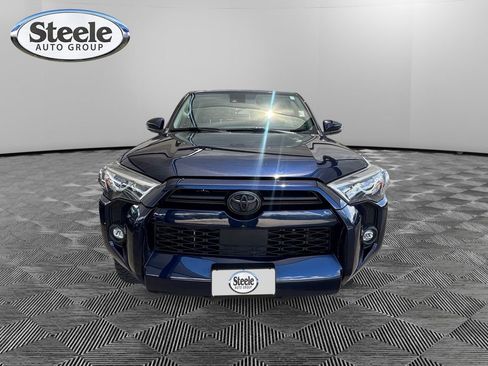 Used 2023 Toyota 4Runner SR5 Premium w/ Moonroof Package RWD image 8