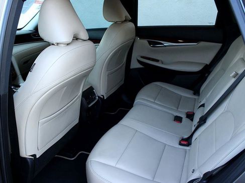 Used 2020 INFINITI QX50 Luxe w/ Navigation Package image 16