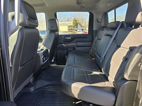 Used 2020 GMC Sierra 2500 Denali w/ Technology Package image 12