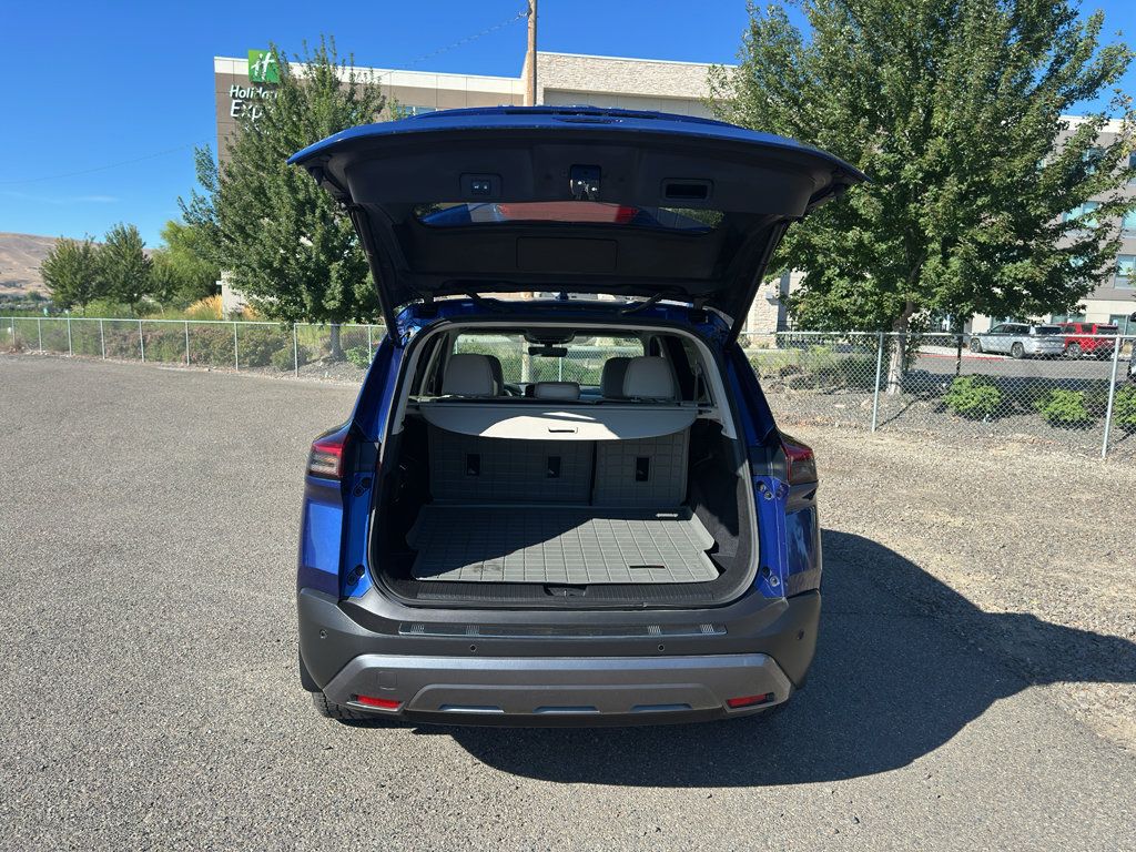 Used 2022 Nissan Rogue SL w/ SL Premium Package AWD/4WD image 10