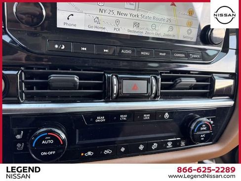 Used 2022 Nissan Pathfinder Platinum AWD/4WD image 25