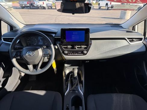 Used 2024 Toyota Corolla LE FWD image 16