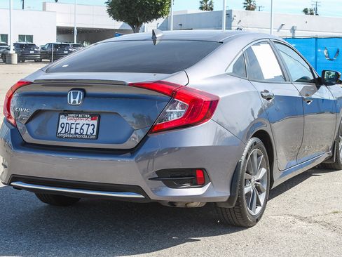 Used 2021 Honda Civic EX image 9