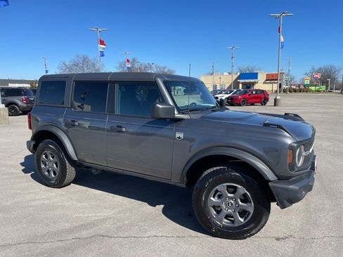 Used 2025 Ford Bronco Big Bend image 2
