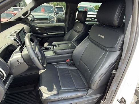 Used 2025 Ford Expedition Max Platinum w/ Stealth Performance Package AWD/4WD image 13