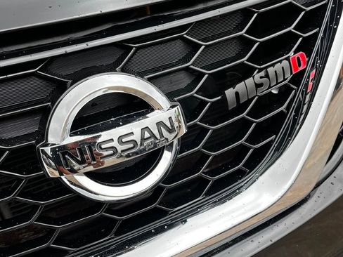 Used 2018 Nissan Sentra NISMO FWD image 28