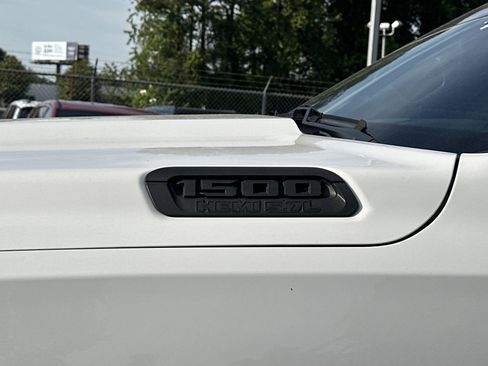 Used 2021 RAM 1500 Big Horn AWD/4WD image 14