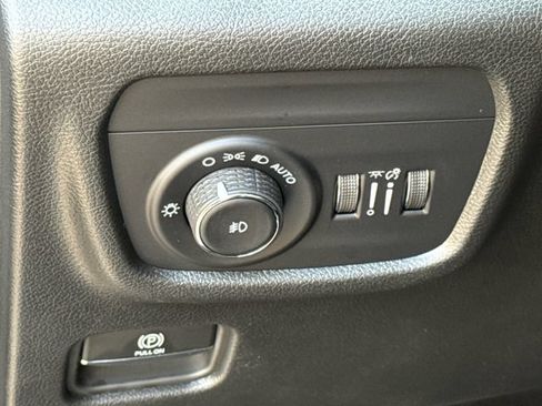 Used 2026 Jeep Grand Cherokee L Limited AWD/4WD image 25