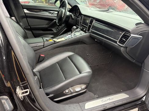 Used 2010 Porsche Panamera Turbo image 13