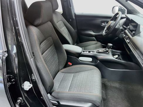 Used 2025 Honda HR-V Sport image 26