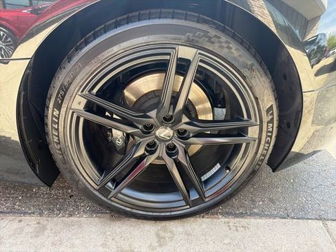 Used 2024 Lexus LC 500 Convertible image 17