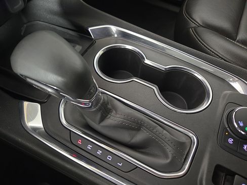 Certified 2023 Chevrolet Traverse LT w/ LPO, Floor Liner Package image 24