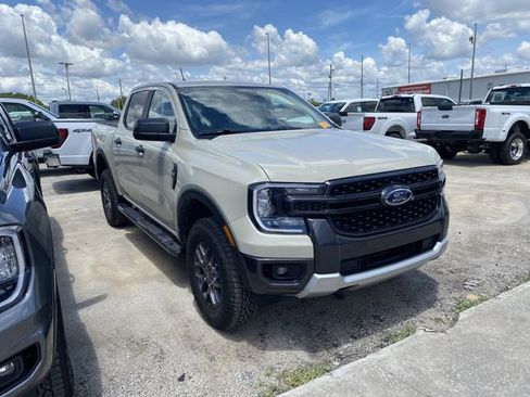 Used 2025 Ford Ranger XLT w/ Equipment Group 301A High AWD/4WD image 3