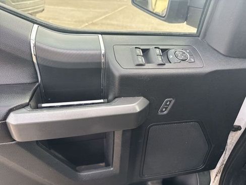 Used 2019 Ford F150 XLT w/ Equipment Group 302A Luxury image 11