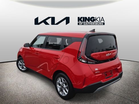 Certified 2023 Kia Soul LX w/ LX Technology Package image 6
