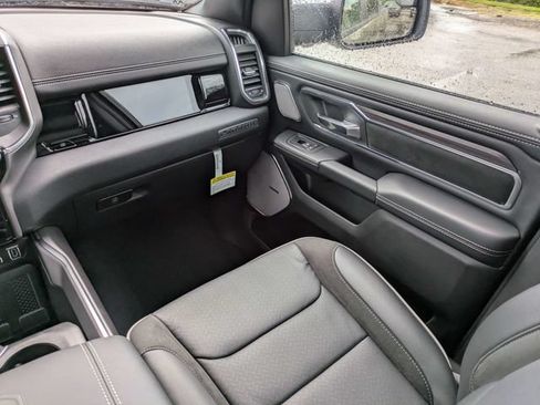 New 2026 RAM 1500 Laramie w/ Night Edition AWD/4WD image 17
