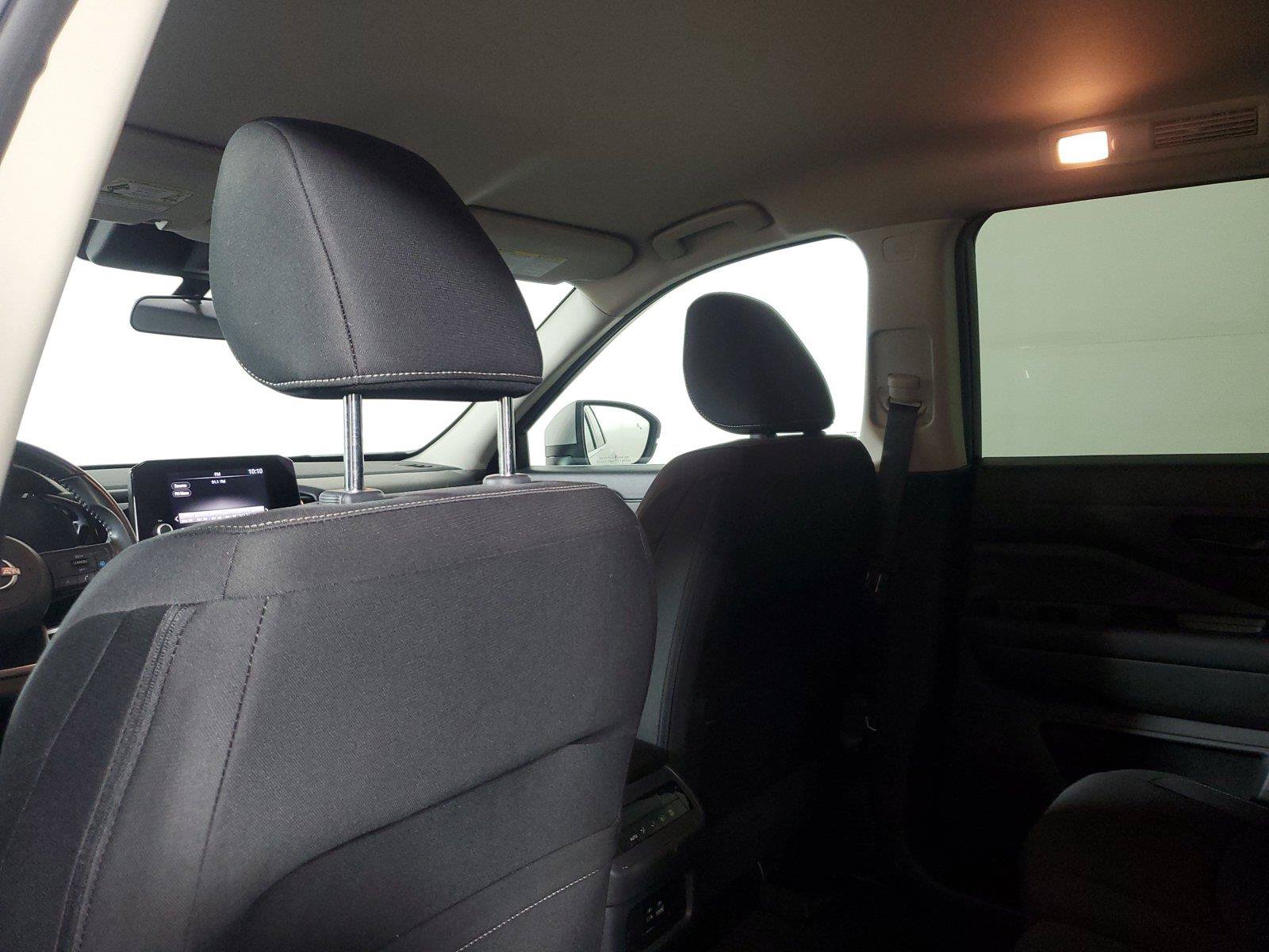 Used 2025 Nissan Pathfinder SV FWD image 12
