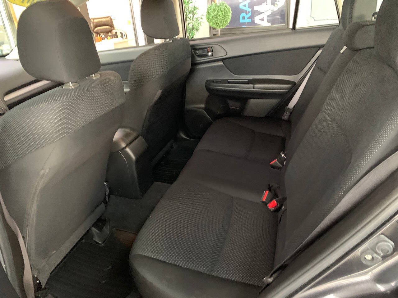Used 2014 Subaru Impreza 2.0i Premium w/ All-Weather Package w/CVT AWD/4WD image 20
