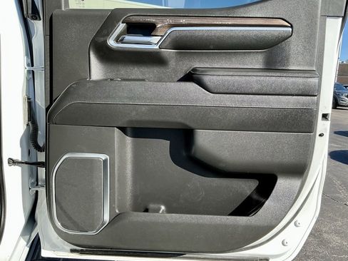 Used 2023 Chevrolet Silverado 1500 LT Trail Boss w/ Protection Package image 25