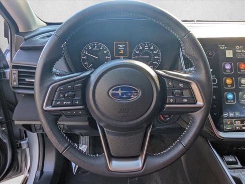 Used 2025 Subaru Outback Premium image 15