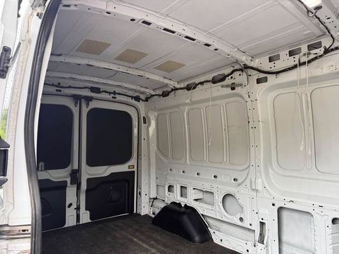 Used 2021 Ford Transit 250 Medium Roof RWD image 26
