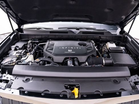 New 2026 INFINITI QX80 4WD w/ Sport Exterior Package image 29