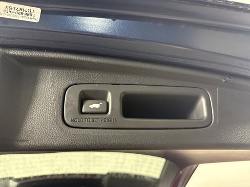 Certified 2024 Honda CR-V EX-L image 22