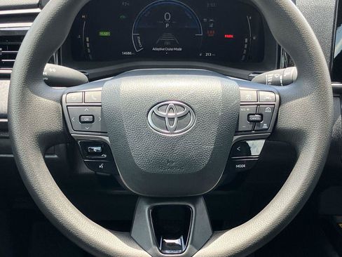 Certified 2025 Toyota Camry LE FWD image 18