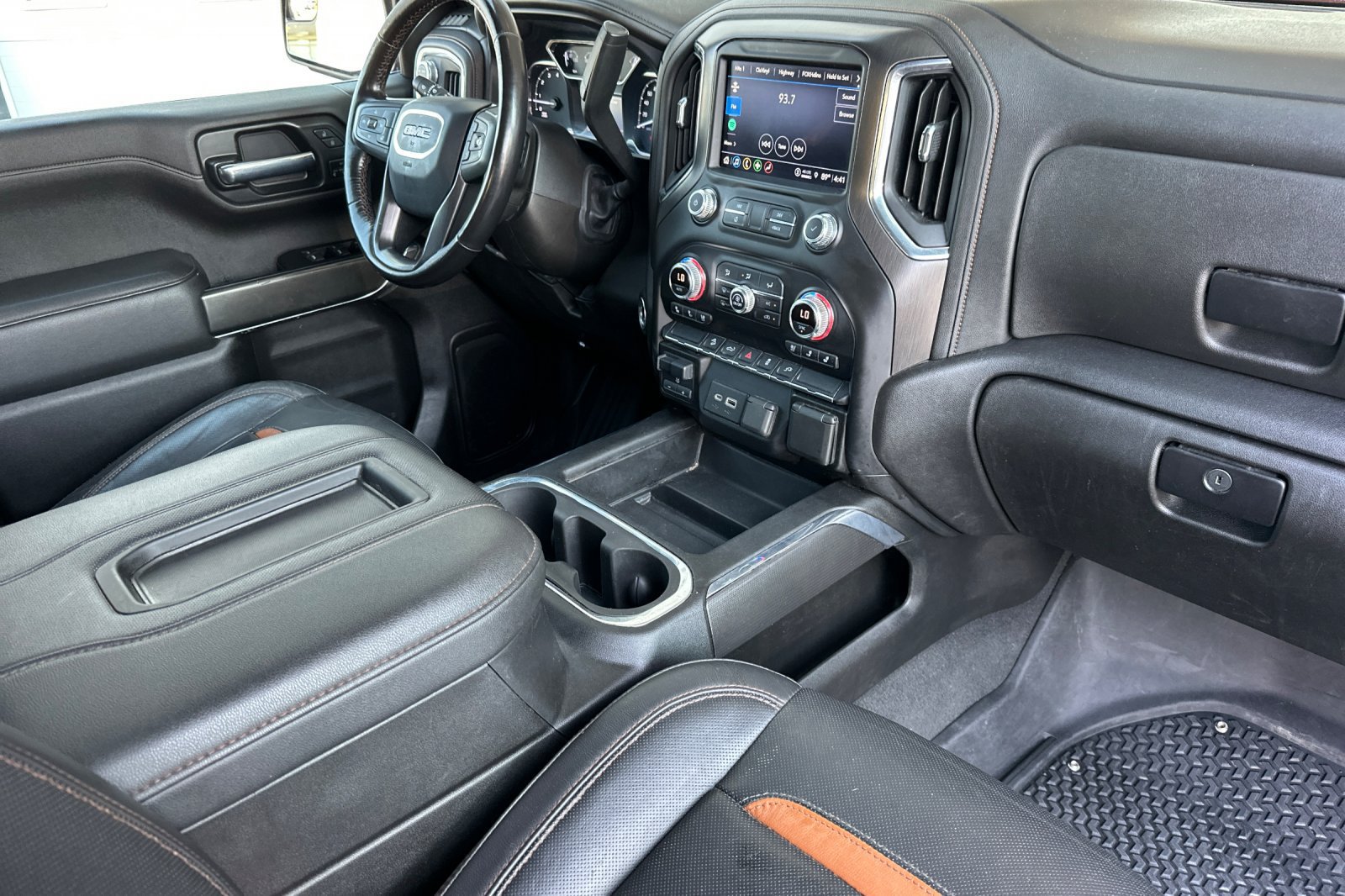Used 2021 GMC Sierra 1500 AT4 AWD/4WD image 16