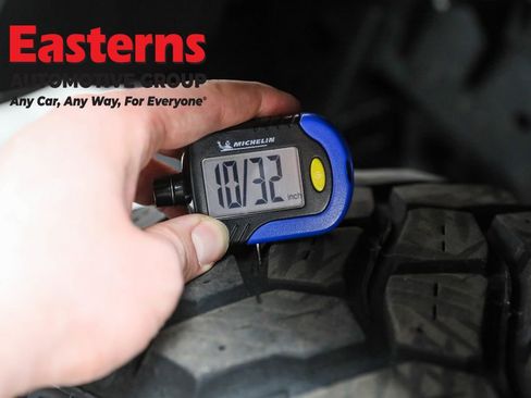 Used 2023 Jeep Wrangler Unlimited w/ Cold Weather Group image 25