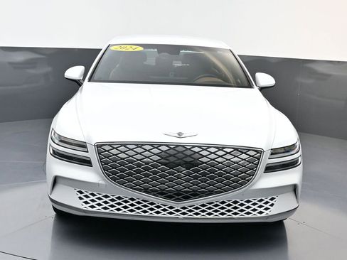 Used 2024 Genesis G80 image 8