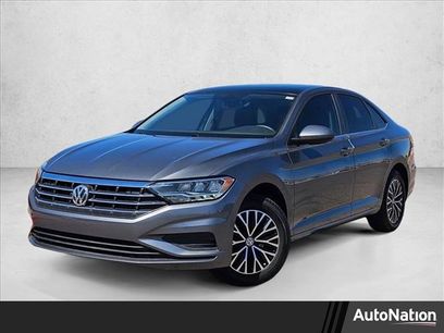 Used 2020 Volkswagen Jetta SE w/ SE Cold Weather Package