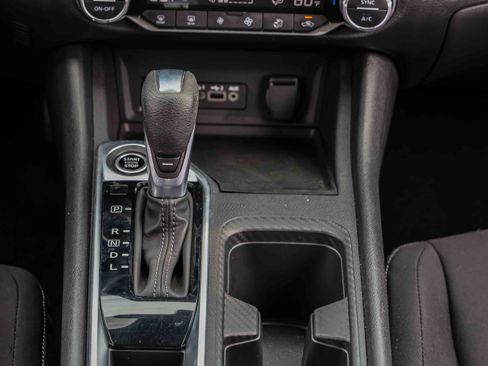 Used 2024 Nissan Sentra SV w/ All-Weather Package FWD image 13