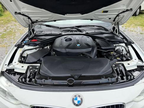 Used 2017 BMW 330i xDrive Sedan AWD/4WD image 62