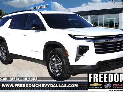 Certified 2025 Chevrolet Traverse LT