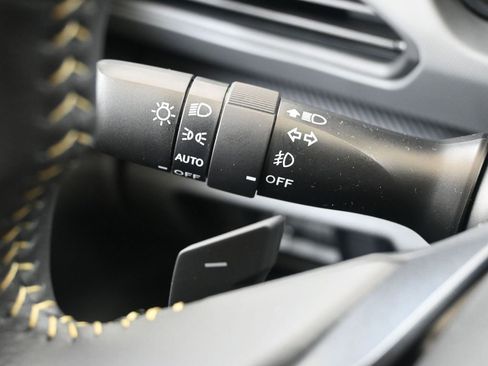 Used 2025 Subaru Crosstrek 2.5i Sport image 31